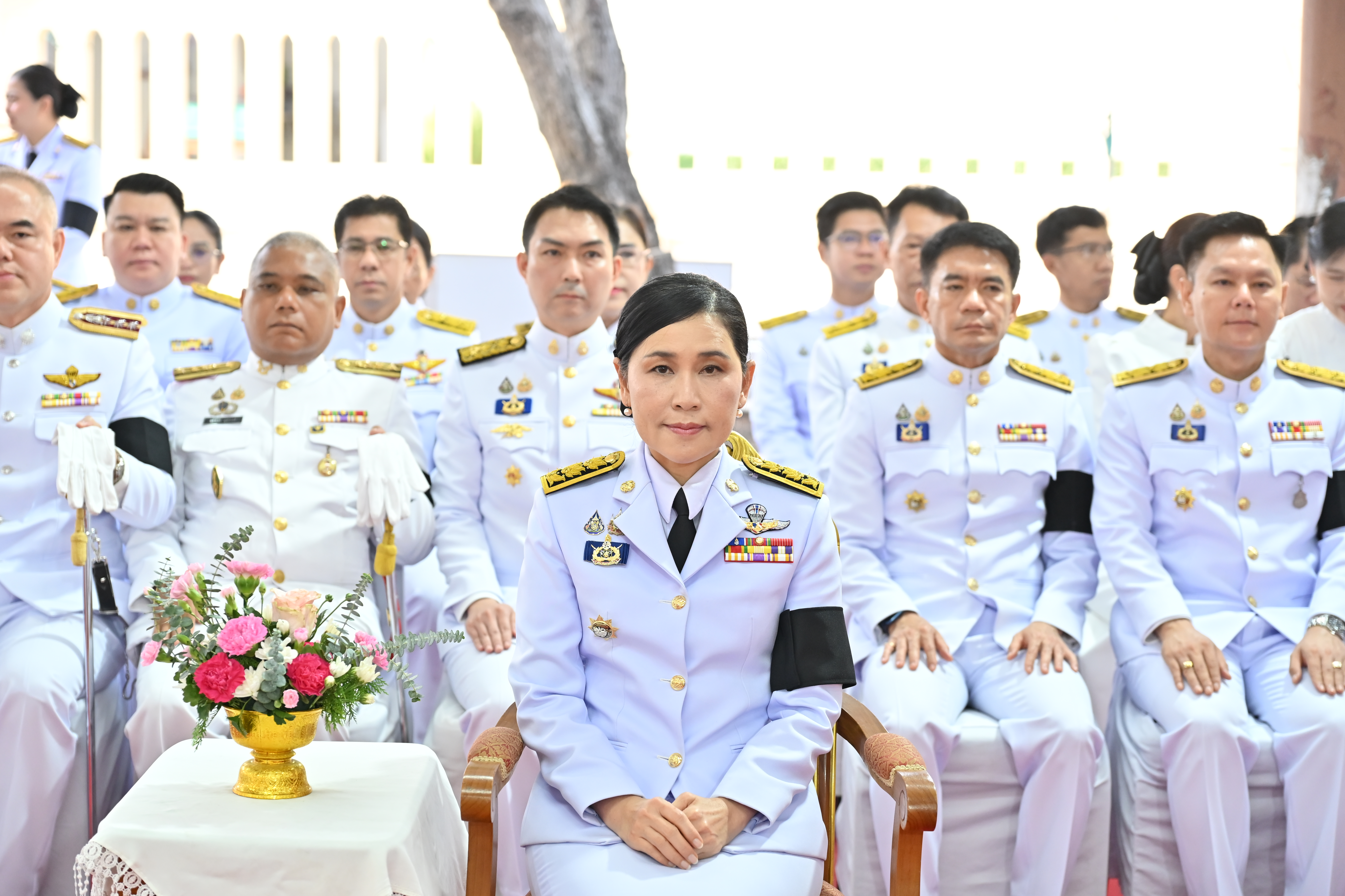 title - ส.ป.ก. นครปฐม เข้าร่วมพิธีสวดพระพุทธมนต์  และพิธีทำบุญตักบาตรถวายพระราชกุศล เนื่องในโอกาสการประกาศยกย่องพระเกียรติคุณ พระราชกรณียกิจ ในวาระครบ 100 ปี สมเด็จพระนางเจ้ารำไพพรรณี พระบรมราชินี ในรัชกาลที่ 7 